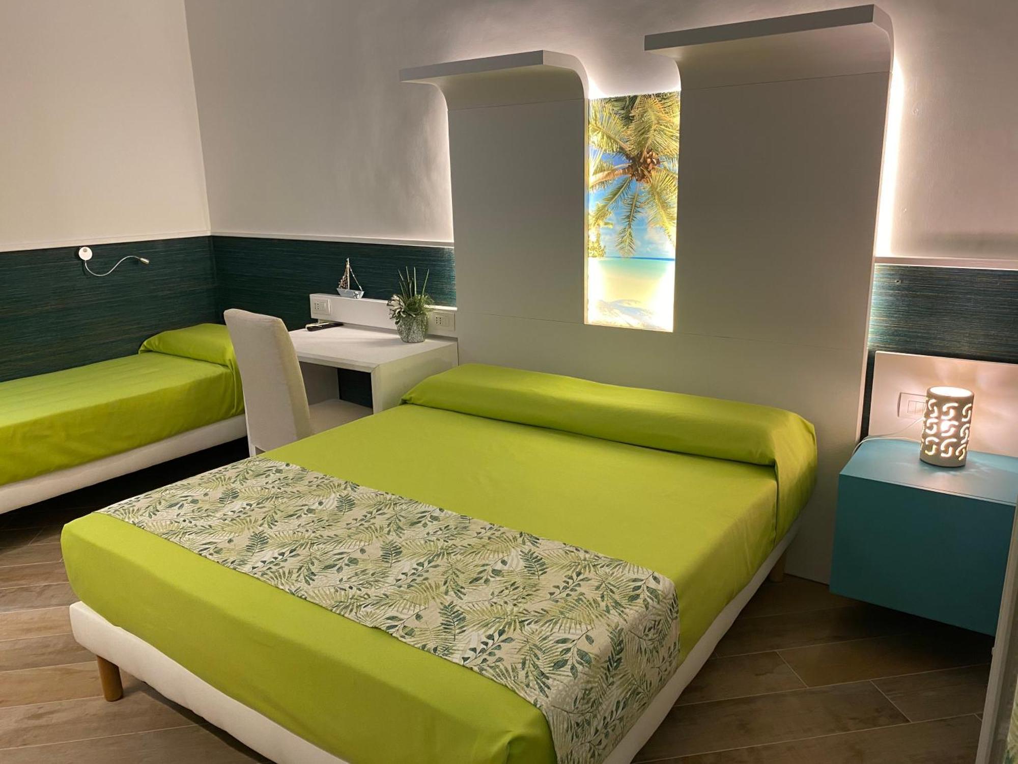 Porto Di Mare B&B Giovinazzo Luaran gambar