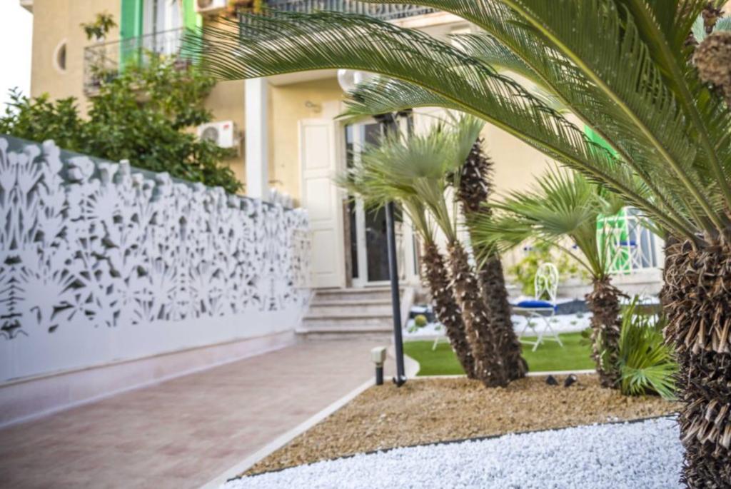 Porto Di Mare B&B Giovinazzo Luaran gambar