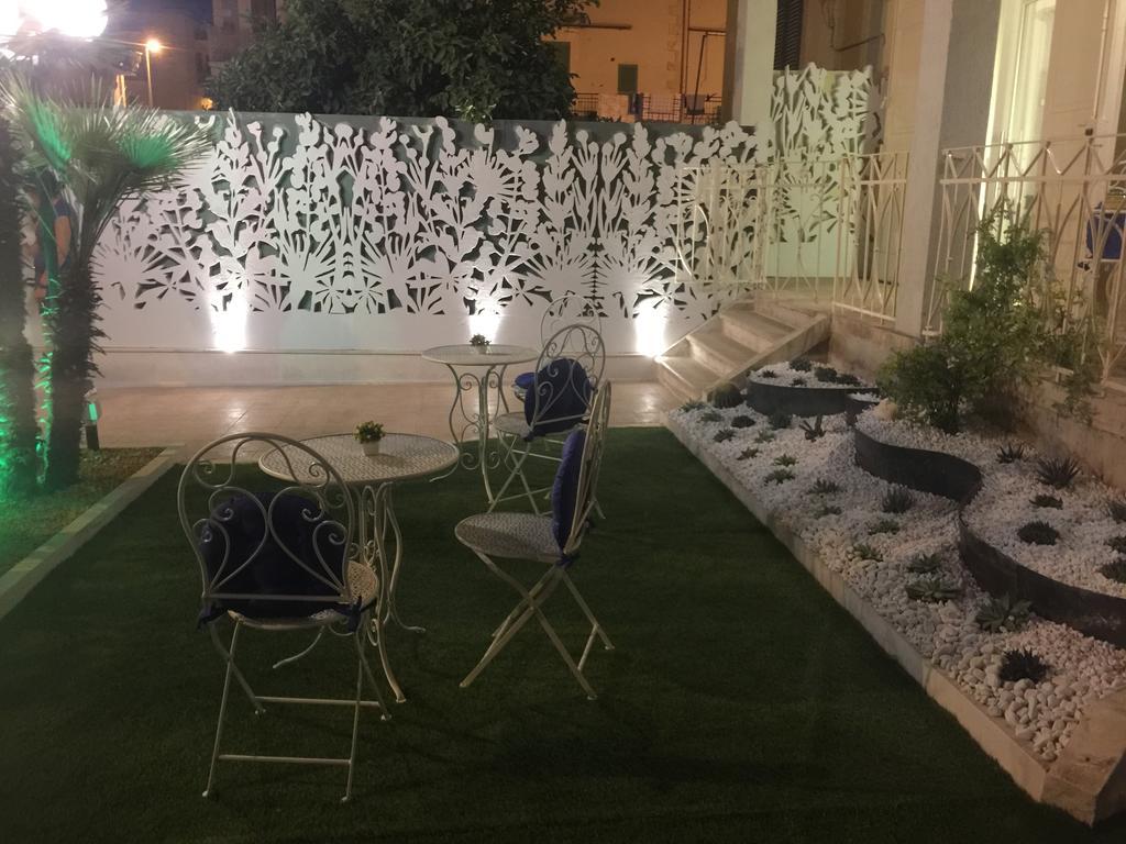 Porto Di Mare B&B Giovinazzo Luaran gambar