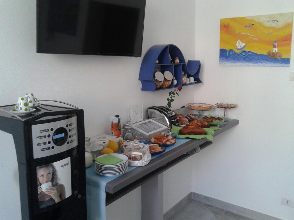 Porto Di Mare B&B Giovinazzo Luaran gambar